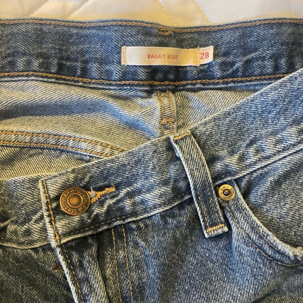 Levi's Women's Boot Cut Jeans - Classic Blue - Picture 4 of 5